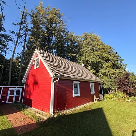 Haus Schleusenzeit Holiday home Wandlitz
